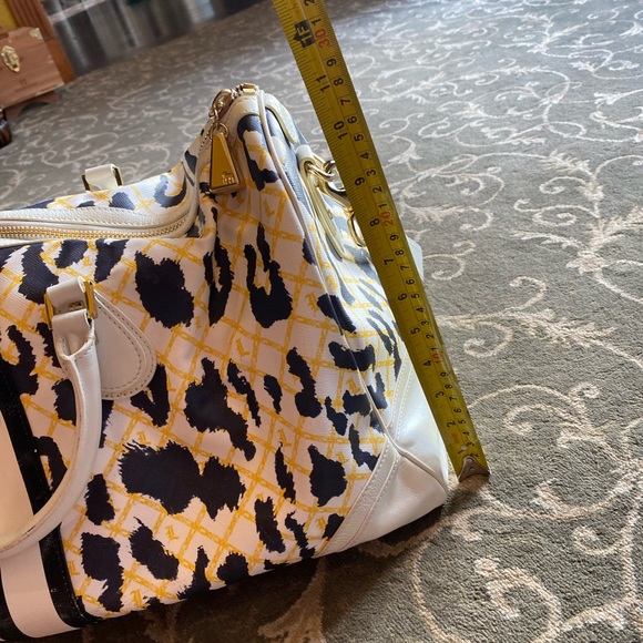 L.A.M.B. by Gwen Stefani Samburu Duffel Bag  Travel Tote Designer w/ Duster Bag - Picture 14 of 16